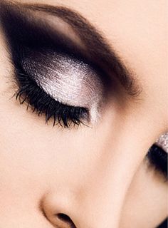 Makeup Smokey, Beauty Make-up, Smokey Eyes, Eye Makeup Tips, Diy Beauty Hacks, Olivia Palermo, Her Eyes, Smokey Eye Makeup