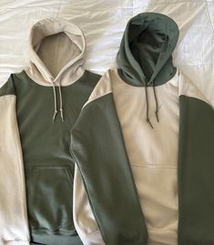 ✨ Looking for a one-of-a-kind sweater for you and your boo? Our Matching Color block Hoodies are the perfect choice! ✨ These pullovers combine comfort and style with a Kangaroo pocket hoodie design. And here's the best part: when you purchase one of our Matching Colorblock Hoodies, you're actually getting two hoodies for the price of one! This is the perfect gift for two. ✅ FEATURES: ➢ Easy care  ➢ Comfortable & Durable ➢ Kangaroo Pocket Design ✅  SPECIFICATIONS:  ➢ Item Type: Hoodie ➢ Material: Pullover Hoodies, Winter Cotton Sweatshirt With Contrast Color, Two Tone Hoodie, Cotton Hooded Sweatshirt With Color Matching, Sporty Cotton Sweatshirt With Color Matching, Winter Hoodie For Streetwear With Color Matching, Winter Color Matching Hoodie For Streetwear, Color Block Hoodie, Green Color Block Sweatshirt For Winter