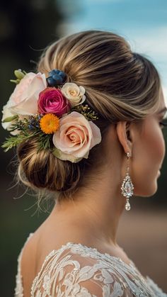 Discover the latest bridal floral bun hairstyles for your wedding day From elegant ponytails to low buns fancy ponytails to down hairstyles high ponytails ponytail variations side swept styles side downdos and chic hairbands - explore a spectrum of beautiful wedding hair ideas Elevate your bridal look with these stunning hairstyles for open hair side hair and elegant hairstyles