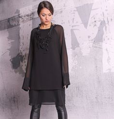 Black tunic / blouse with long sleeves / black tunic by urbanmood Dress Sheer Sleeves, Blouse With Long Sleeves, Loose Top, Black Tunic, Long Tunic, Loose Tops, Womens Tunics, Tunic Blouse, Sheer Dress