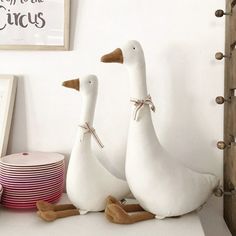 Triogift Cottagecore Goose Doll Plush Toy Pillow Plush classification: Cotton Height: 55cm, 35cm Large Plushies, Plushies Animals, Sleep Cartoon, Anime Plushies, Toys Collection, Child Room, Doll Home, Nordic Decor, Sea Animal