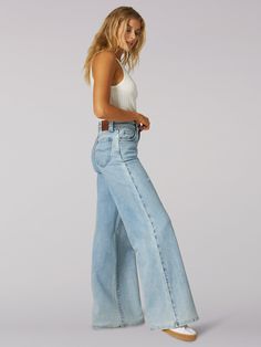 Women's Heritage High Rise Straight Leg Slouch Jean Versatile Flare Jeans With Pockets For Fall, Versatile Flare Jeans For Fall, Versatile Medium Wash High Rise Jeans, Trendy Washed Cropped Jeans For Everyday, Versatile Mid-rise Cropped Denim Jeans, Versatile Denim Blue Jeans, Trendy High Rise Flare Jeans For Everyday, High Waist Jeans For Elevated Casual Occasions, High Waist Jeans For Elevated Casual Look