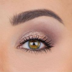 Make Up For Mom Of The Bride, Eye Makeup For Hazel Eyes Over 50, Make Up Mother Of The Bride, Hazel Eyes Wedding Makeup, Mob Makeup, Eyeshadow Tips, Thrive Causemetics