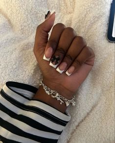 Rich Cat, Long Natural Nails, Goth Nails, Cute Nail, Instagram Snap, Bling Acrylic Nails, Short Acrylic Nails Designs, Nail Shop