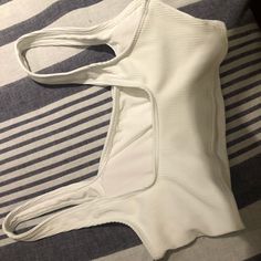 Nwt. Fits Like A Small Aerie Bathing Suits, Triangle Bathing Suit, Aerie Swim, Cheeky Bikinis, Color White, White, Color