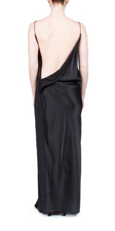 Discover the elegance and sexiness of the cusco draped silk maxi dress by christopher esber. this stunning gown features a draped silk cami design and an open back silhouette adding a touch of edginess to its sophisticated style. the perfect addition to any formal event this dress combines elegant drapery with a sexy edge.    details:    - color: black  - 100% silk  - zip closure  - open back  - vendor code: 24013269  - fits true to size  - model is 5ft 5in and is wearing a size aus 6/us 0    title tag  christopher esber cusco draped silk maxi dress | maison rogue Back Silhouette, Elegant Draperies, Christopher Esber, Silk Cami, Black Tank Dress, Silk Maxi, Neon Purple, Stunning Gowns, Silk Maxi Dress