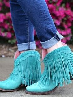 Type : Boots
Style: Bohemia/luxury
Qty : 1 pair
Material: PU
Size: 34-48
Occasions: casual/party/beach/vacation Western Summer Boots With Fringe, Western Fringe Boots For Summer, Spring Bohemian Boots With Fringe, Casual Blue Boots For Summer, Trendy Spring Boots With Tassels, Trendy Tassel Boots For Spring, Casual Summer Party Boots, Casual Closed Toe Summer Boots, Ankle Snow Boots