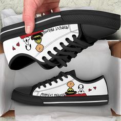 Snoopy Shoes, Snoopy Gifts, Snoopy Dog, Not Today, Winter Clothing, Nice Shoes, The United States, Top Sneakers, Memory Foam