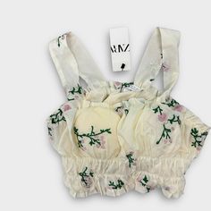 Very Dreamy And Romantic. Perfect For Summer. Stand Alone Or Layer Under Something. Such Cute Romantic Material. Please Take A Look At All The Photos And Thank You So Much. Cream Yellow, Yellow Cream, Floral Crop Tops, Zara Tops, Thank You So Much, Crop Top, Take That, Zara, Womens Tops