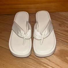 Urban Outfitters Puffy Thong Sandals In Cream/White, Size 7m. Never Worn Before, Perfect Condition. Great For The Summer! White Platform Casual Flip Flops, White Casual Platform Flip Flops, Casual White Platform Flip Flops, White Toe Post Flip Flops For Summer, White Toe Post Summer Sandals, White Synthetic Summer Flip Flops, Trendy White Toe Post Sandals, White Trendy Flip Flops For Vacation, Trendy White Flip Flops For Vacation