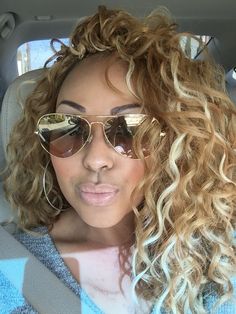 Loose Wave Crochet Hairstyles, Crochet Blonde Hair, Blond Crochet Braids, Blonde Crochet Hairstyles Curls, Coily Bob, Loose Crochet Hairstyles, Kima Crochet Hair, Curly Crotchet Hairstyles