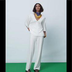 Zara Two Pieces Knitted Suits Chic White V-neck Sets, Elegant V-neck Loungewear Sets, Elegant Stretch V-neck Sets, Elegant V-neck Workwear Sets, Elegant Solid Color Sets For Day Out, Elegant White Blouse For Loungewear, Elegant V-neck Spring Pantsuit, Elegant Spring Sets For Day Out, Elegant Spring Day Out Sets