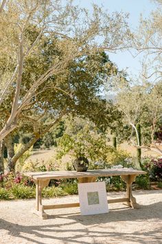 Casa Blanca Interlaken Wedding Venue in Northern California | Summer Wedding Welcome Sign | luxury wedding venue, northern california wedding venue, california wedding venue, california wedding, luxury wedding, destination wedding. Book Katelyn Bradley Photography for your Casa Banca Interlaken wedding at katelynbradleyphotography.com