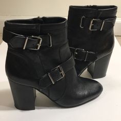 Black Leather Ankle Boots With 3.5 Inch Block Heel Side Zipper Double Buckles On The Side Size 9.5 Block Heel Booties With Buckle Closure, Heeled Boots With Buckle Closure And Medium Width, Black Ankle Boots With Buckle Closure, Fall High Heel Booties With Buckle Closure, Fall Ankle Strap Boots With Heel Loop, Ankle-high Heeled Boots With Buckle Closure, Chic Ankle-high Boots With Heel Loop, Ankle-high Medium Width Boots With Buckle, Black High Heel Boots With Heel Loop