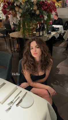 Elite Aesthetic, Astrid Clifford, Cruel King, Ideas De Poses, Curly Hair Photos, Royal Elite, Foto Poses, Curly Hair Cuts, Hair Photo