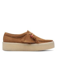 Model Name: Wallabee Cup Model Number: 26168640 Material: Nubuck Color: Tan Nubuck Condition: New With Box Width: Medium (B, M) The Clarks Story Began In England In 1825 When The Clarks Brothers, Cyrus And James, Created Their First Pair Of Shoes. In 1977, Their Business Expanded Into The United States And Soon Acquired The Hanover Shoe Company And Bostonian Shoe Company. Today, Clarks Continues To Strive For Superior Footwear With Innovative New Techniques And Materials, All While Remaining Tru Wallabees School Shoes, Clarks Shoes Women Work, Clarks Leopard Shoes, Clark Shoes For Women Boots, Clarks Shoes Women Unstructured Size 6, Clarks Shoes Women's Boots, Brown Oxfords Women, Clarks Shoes Women, Clarks Wallabee