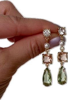 Modern Dangle Bridal Earrings For Party, Elegant Green Drop Linear Earrings, Elegant Rectangular Crystal Earrings, Elegant Rectangular Pearl Drop Earrings, Elegant Green Long Drop Earrings, Elegant Green Dangle Linear Earrings, Elegant Green Teardrop Metal Earrings, Formal Dangle Crystal Earrings, Elegant Green Metal Teardrop Earrings