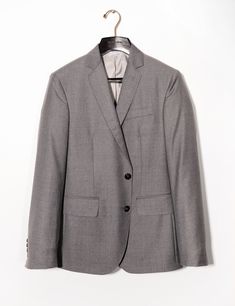 Brooklyn Tailors BKT50 Tailored Jacket in Super 110s Twill - Dove Gray full length shot on hanger Dinner Wear, Classic Gray, Shorts Sweatpants, Tuxedo Shirts, Suits For Sale, Fancy Dinner, Gray Suit, Business Meeting, Tailored Pants