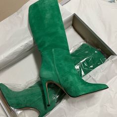 Brand New, Never Worn, Original Packaging Plus Inserts. Clizia Maya Camoscio In Verde (Kelly Green). Stunning And Handmade, From Italy. Slide On (No Zip). Chic Green Knee-high Boots, Green High Heel Suede Boots, Green Suede High Heel Boots, Elegant Summer Boots With Flat Heel, Elegant Flat Heel Summer Boots, Chic Green Heeled Boots With Round Toe, Chic High Ankle Green Boots, Chic Green Boots With Reinforced Heel, Chic Green High Heeled Boots