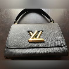 New Louis Vuitton Twist Mm Mirror Included Inside Epi Leather Adjustable Straps 100% Authentic Please Feel Free To Ask Any Questions Elegant Bags With Designer Logo, Luxury Black Bag With Designer Logo, Lv Crossbody Bag, Luxury Resort Wear, Louis Vuitton Limited Edition, Louis Vuitton Speedy 30, Louis Vuitton Empreinte, Louis Vuitton Twist, Vintage Louis Vuitton