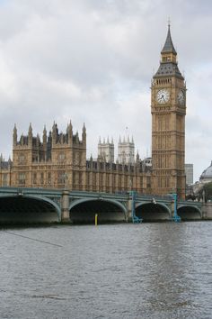 the big ben clock tower towering over the city of london