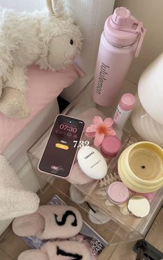 Pink Lifestyle, Pink Life, Healthy Lifestyle Inspiration, Pink Girly Things, Pink Vibes, Lulu Lemon, روتين العناية بالبشرة