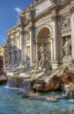 the trellotto fountain in rome, italy is one of the most beautiful places on earth