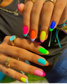 Nail Ideas Bright, Girls Nail Designs, Spring Nail Designs, Summery Nails, Brighter Days, Get Nails, Spring Nail, Funky Nails, Pretty Acrylic Nails