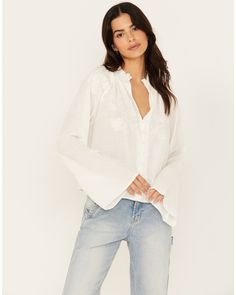 Cleo + Wolf Women's Cropped Button-Down Blouse , Cream Relaxed Fit Rayon Blouse For Daywear, Chic Rayon Top For Daywear, Flowy Viscose Blouse For Day Out, Relaxed Fit Rayon Button-up Tops, Summer Button-up Viscose Tops, Casual Viscose Tops With Button Closure, V-neck Rayon Blouse For Daywear, White Relaxed Fit Rayon Top, White Rayon Tops With Relaxed Fit