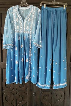 Blue Lucknowi Hand Embroidered Short Frock A-Line Peplum Kurta Set Simple Chikankari Kurti, Chikankari Short Frock, Phulkari Pants, Kurti Skirt, Lucknowi Kurta, Embroidery Business, Kurtis Design, Patiala Salwar Suits, Short Frock