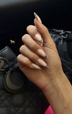 Trendy Almond Nails, Paznokcie Hello Kitty, Almond Gel Nails, Kutek Disney, Girly Acrylic, Nail Looks, Nagel Tips, Grunge Nails