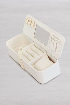 Béis 'The Jewelry Case' in Beige - Small Jewelry Case For Travel White Rectangular Cosmetic And Toiletry Storage, White Rectangular Cosmetic And Toiletry Storage Gift, Rectangular White Cosmetic And Toiletry Storage Gift, White Rectangular Jewelry For Everyday Use, Beige Rectangular Jewelry Gift, Modern Rectangular Jewelry Storage For Gift, Black Cosmetics, Plastic Water Bottles, Suitcase Bag