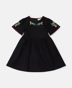 Discover Stella's Black Folk Flower Embroidery Dress today. Free standard shipping is available on all orders. Shop online now. Flower Embroidery Dress, Jersey Dress Girl, Stella Kids, Flower Embroidered Dress, Cotton Voile Dress, Embroidered Tulle Dress, Voile Dress, Girls Jumpers, Fleece Dress