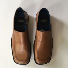 Bacco Bucci Made In Italy Men’s Tan Leather Loafers Size 10m New Without Box Never Worn Masculine Business Slip-ons With Round Toe, Masculine Moc Toe Slip-ons For Formal Occasions, Leather Wingtip Slip-ons For Business, Leather Almond Toe Slip-ons For Business, Leather Slip-ons With Almond Toe For Business, Business Leather Slip-ons With Almond Toe, Formal Slip-on Oxfords With Stitched Sole, Business Slip-ons With Plain Toe And Leather Lining, Business Slip-ons With Leather Lining And Plain Toe