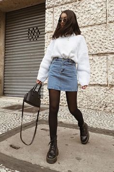 Simple Winter Outfits, Jean Skirt Outfits, Denim Skirt Outfits, Winter Skirt Outfit, Cold Outfits, Neue Outfits, Cute Winter Outfits