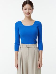 Composition : Shell: rayon 82% polyester 18%Color : BLUE_5(55),BLUE_6(66),BLACK_5(55),BLACK_6(66),LIGHT BEIGE_5(55),LIGHT BEIGE_6(66)Country of Origin : China Blue Fine Knit Sweater For Work, Chic Stretch Blue Knit Top, Chic Blue Long Sleeve Knit Top, Elegant Blue Fine Knit Sweater, Elegant Fine Knit Blue Sweater, Blue Long Sleeve Fine Knit Top, Stretch Blue Knit Top For Winter, Elegant Blue Sweater For Fall, Elegant Blue Fall Sweater