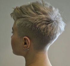 Short Bob Pixie, Bob Pixie, Short Hair Pixie Cuts, Pixie Haircut For Thick Hair, Short Hair Trends