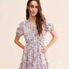 Feminine Fitted Puff Sleeve Dress For Spring, Chic Spring Puff Sleeve Dress For Garden Party, Chic Puff Sleeve Dress For Spring Garden Party, Trendy Puff Sleeve Spring Dresses, Chic Spring Puff Sleeve Workwear Dress, Fitted V-neck Puff Sleeve Dress For Spring, Chic Spring Workwear Puff Sleeve Dress, Chic Puff Sleeve Dress For Spring Workwear, Chic Puff Sleeve Dress With Floral Print