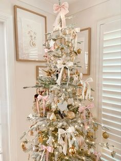 #pinkchristmas #christmaspink #pink #christmas #christmastrees #haveapinkchristmas #lifeinpink <\3 Neutral Pink Christmas Tree, Baby Girl Nursery Christmas Tree, White And Blush Christmas Tree, Pink Ornament Tree, Boutique Christmas Tree, Dolly Christmas Tree, Christmas Decor Pink And White, Christmas Tree For Baby Girl, Pink Christmas Nursery