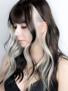 Split Dye Hair Ideas, Dye Hair Ideas, Split Dye Hair, Under Hair Color, Split Dye, Split Dyed Hair, Ombre Blond, Hair Color Underneath