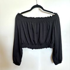 H&M Black Peasant Top. Size M Nwot Black Long Sleeve Peasant Top, Chic Black Peasant Top For Spring, Black Long Sleeve Peasant Blouse, Black Bohemian Peasant Top For Fall, Fitted Black Peasant Top For Spring, Black Cropped Blouse For Fall, H&m Blouse For Fall Day Out, Black Long Sleeve Peasant Top For Fall, H&m Blouse For Day Out In Fall