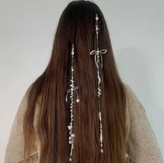 Pearly Rows with Bows in White Hair Jewels, Pearl Accessories, Beaded Jewels, Funky Jewelry, Hair Beads, Pretty Hairstyles, Hair Jewelry, Hair Inspo, Hair And Nails