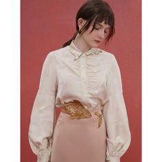 <Color>



 white

 light beige






 <Size>



 Small size



 Length: 54.5cm

 Shoulder width: 46cm

 Bust: 100cm

 Sleeve length: 58cm




 Medium size



 Length: 56cm

 Shoulder width: 48cm

 Bust: 104cm

 Sleeve length: 58.5cm




 Large size



 Length: 57.5cm

 Shoulder width: 50cm

 Bust: 108cm

 Sleeve length: 59cm











 <Material>



 Rayon













 ＜Model wearing＞





 Wearing size



 Medium size




 Model Dimensions



 Height: 173cm

 Bust: 83cm

 Waist: 58cm

 Hips: 88cm Landscape Embroidery, Embroidery Blouse, Light Beige, Skirt Pants, Chinese Style, White Shirt, White Light, Apricot, Medium Size