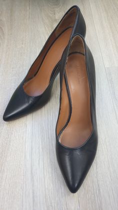 Celine Paris made in Italy  Top luxury genuine leather heels shoes  Gorgeous quality  Excellent condition  All genuine leather  Black color  Size EU-39  Insole length 25cm/ 9,7/8inches Insole width 7.5cm/ 3inches Heels high 7.5cm/ 3inches Office High Heel Leather Shoes With Branded Insole, High Heel Calf Leather Court Shoes For Work, Pointed Toe Heels With Leather Lining For Office, Office Heels With Leather Lining And Pointed Toe, Leather Court Shoes With 4-inch Heel For Business, Sleek Leather-lined Heels For Work, Leather Business Shoes With Padded Heel, Leather Lined Pointed Toe Heels, Leather High Heel Court Shoes For Work