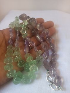 20''Natural Fluorite,Amethyst AAA 556 Carat Fine Quality Smooth Pumpkin 9x14-17x17MM Beads Gemstone Necklace Stone :Natural Fluorite,Amethyst Shape :- fancy Pumpkin Necklace - 20 inch Size :- 9x14-17x17MM Weight :- 556 carat Polish :- Handmade Quality - AAA Purity :- 100% Natural Gemstone color - green,blue makes a great gift for your loved ones. It is known as the 'love stone' as the message it emits is the strong vibration of unconditional love, joy, warmth and healing. As quartz crystals are Luxury Amethyst Gemstone Beads, Purple Fluorite Gemstone Necklace, Green Fluorite Crystal Necklace, Nickel-free Amethyst Necklace For Healing, Pumpkin Necklace, Pumpkin Bead, Carnelian Bracelet, Gem Shop, Purple Faceted Amethyst Beads