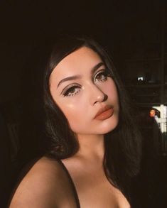 Mexican Makeup, Brown Makeup Looks, Purple Makeup Looks, Vintage Makeup Looks, Kendall Jenner Makeup, Halloween Make-up Looks, Dark Makeup Looks, Gold Makeup Looks, Glitter Makeup Looks