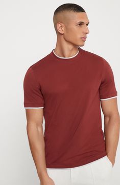 Fine natural cotton fiber enriches the soft jersey, a lightweight fabric with a soft, fluid hand. Crew-neck Sleeves with flat pressed hem Flat pressed hem Basic fit Red Cotton Tops For Layering, Red Relaxed Fit Top For Layering, Man Blazer, Latest T Shirt, Basic Fits, Style For Men, Boutique Online, Shirt Skirt, T-shirt Polos