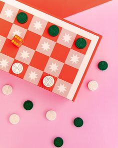 up close editorial image of pink adn red checker board with green and white pieces Cute Chess Board, Board Game Photoshoot, Board Game Design Ideas, Wood Dominoes, Boardgame Design, Backgammon Game, Hot Pink Fashion, Checkers Game, Board Game Night