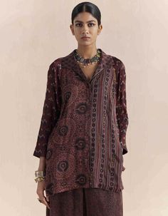 Kurtis Design, Indian Attire, Kurti Designs, Cotton Tops, Traditional Outfits, Pins, Design