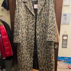 Very Nice Long Fur Coat By Kate Spade. Button Closure. Very Warm And Stylish. I’m 5’2 And It’s Too Long For Me I Needed A Small. Coat Runs Big! Ordered For Myself For The Holidays And It Doesn’t Fit Bummer! Its A Beautiful Coat! You’ll Love It It’s Never Been Worn Only Tried On Once. Winter Workwear Outerwear In Leopard Print, Kate Spade Fall Outerwear For Work, Kate Spade Long Sleeve Outerwear For Fall, Chic Kate Spade Winter Outerwear, Chic Winter Outerwear By Kate Spade, Chic Long Sleeve Kate Spade Outerwear, Kate Spade Fitted Fall Outerwear, Faux Fur Trim Coat, Pink Peacoat